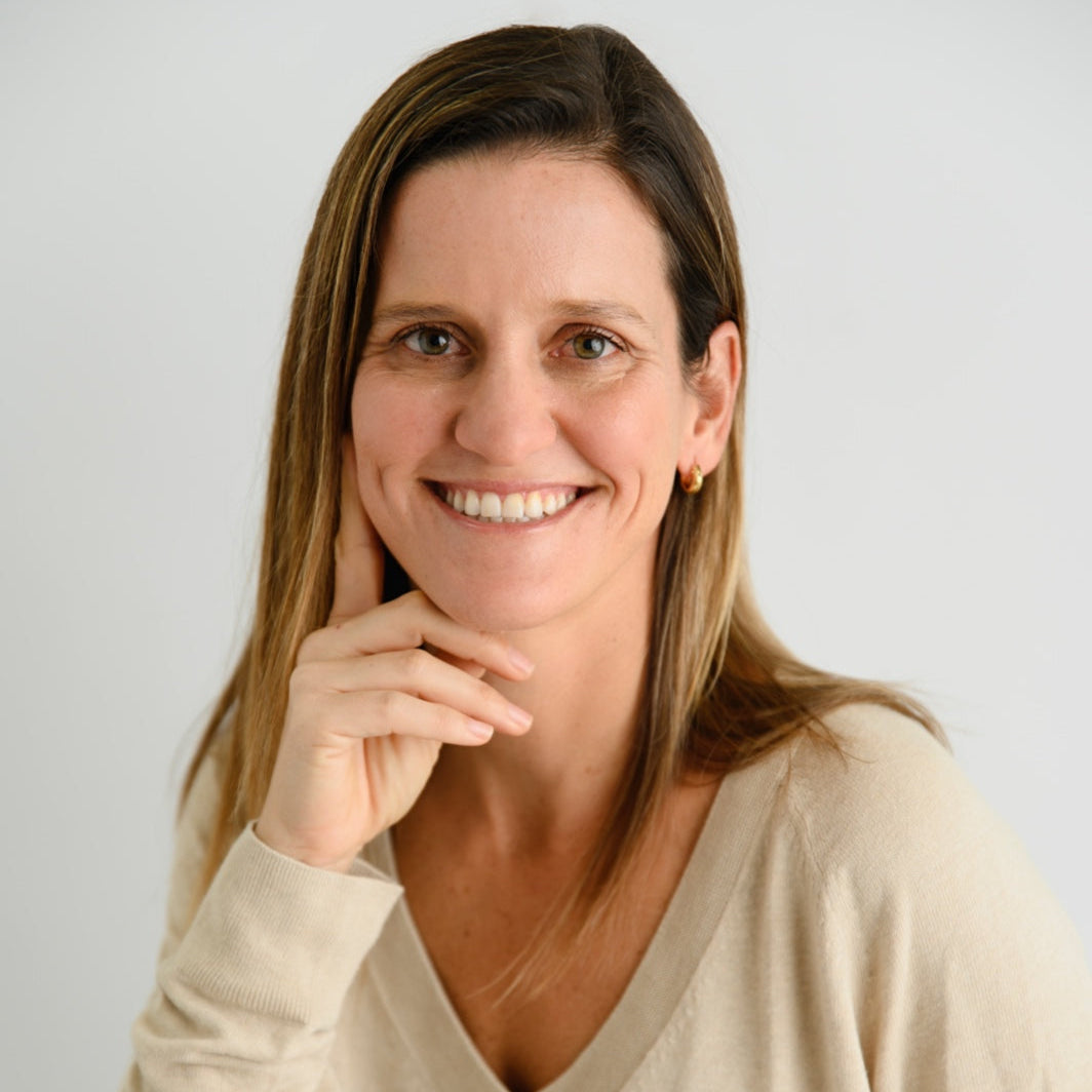 Valeria Villarán - Alumbra